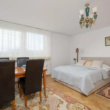Atmospheric In The Center With Air Conditioned Living By Renters Varšava