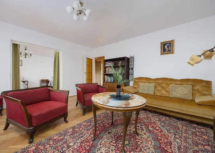 Atmospheric In The Center With Air Conditioned Living By Renters