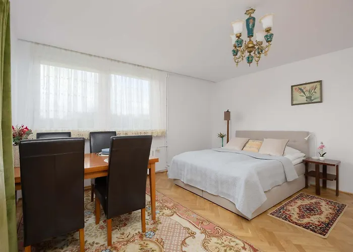 Atmospheric In The Center With Air Conditioned Living By Renters Varšava